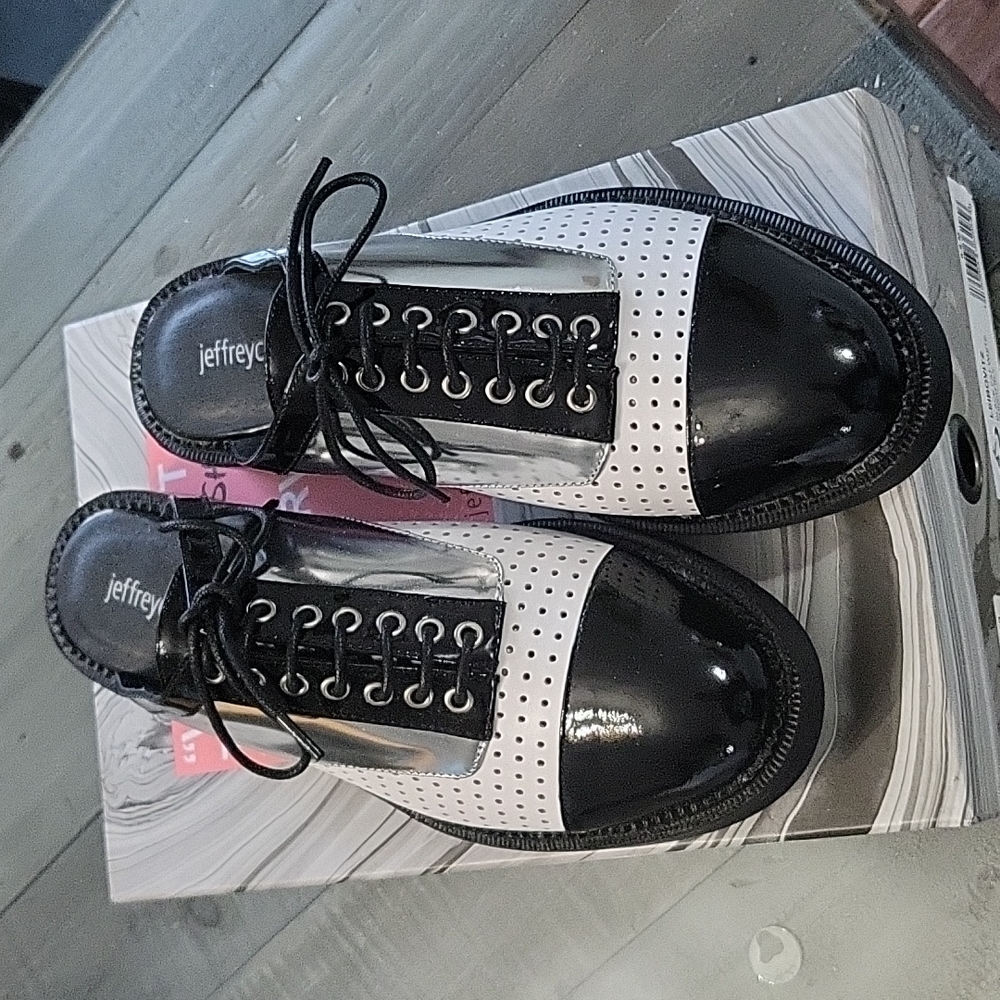 NWOT Jeffrey Campbell Leibovitz Slip On Oxford Mule Size 8.5
